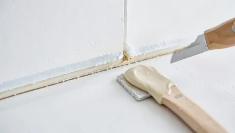 czym szpachlować łączenia płyt gk