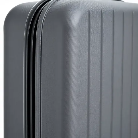 Duża walizka z polipropylenu