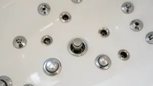Jak wyłączyć wannę z hydromasażem