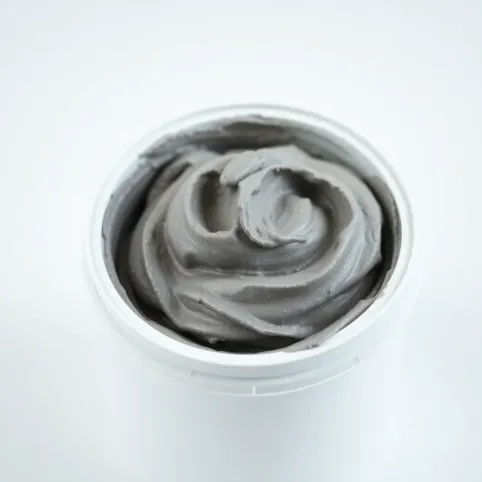 Masa murarska służąca do uszczelniania