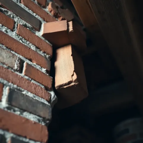 Odległość komina od konstrukcji drewnianej