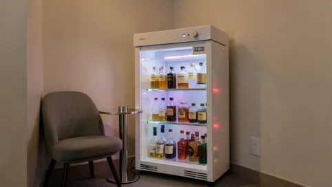 room mini bar